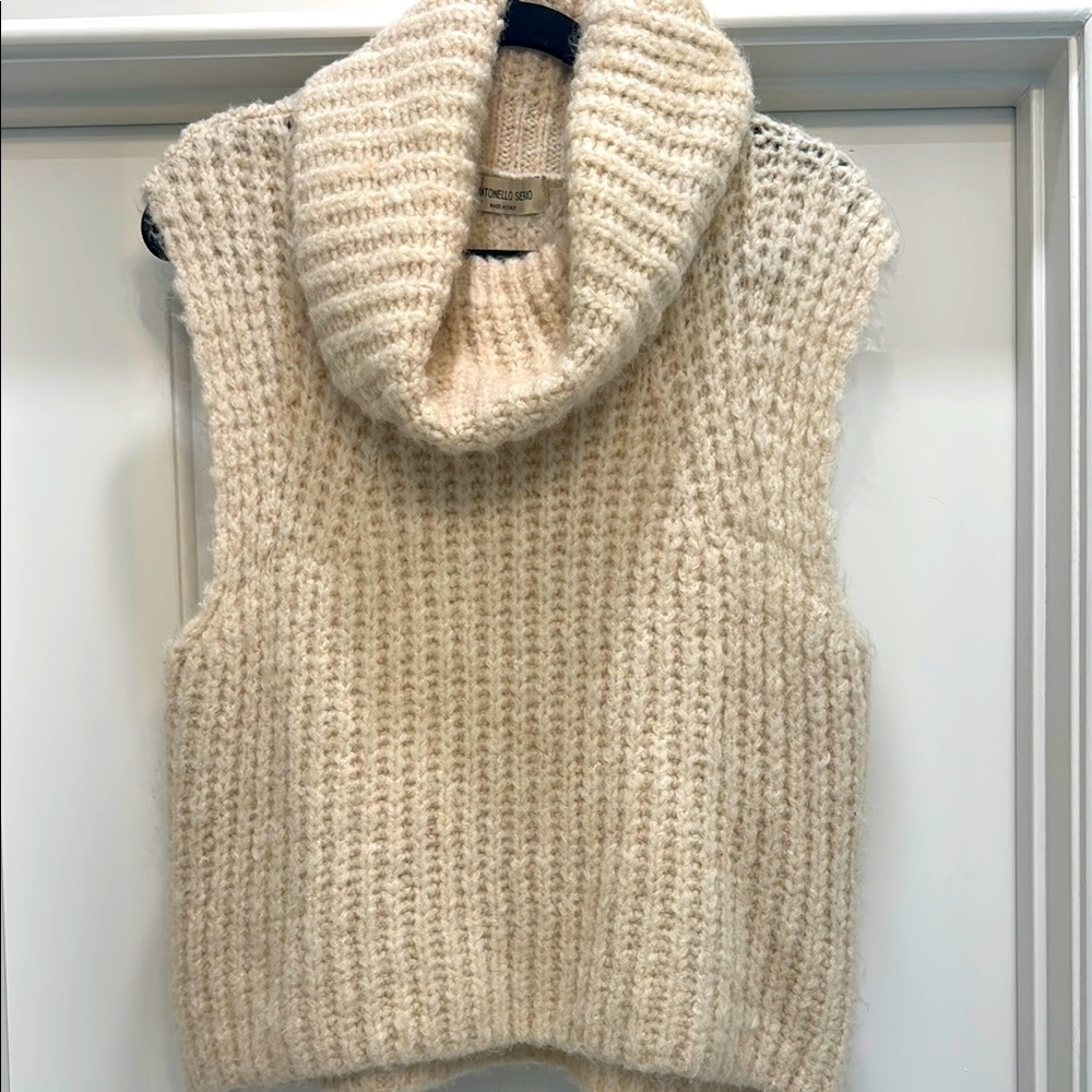 Antonello Serio-Cozy Cream Sleeveless Sweater